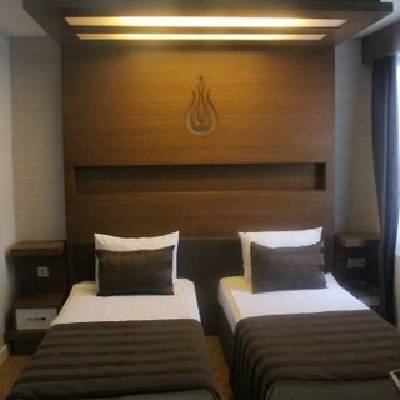 Black Tulip Hotel